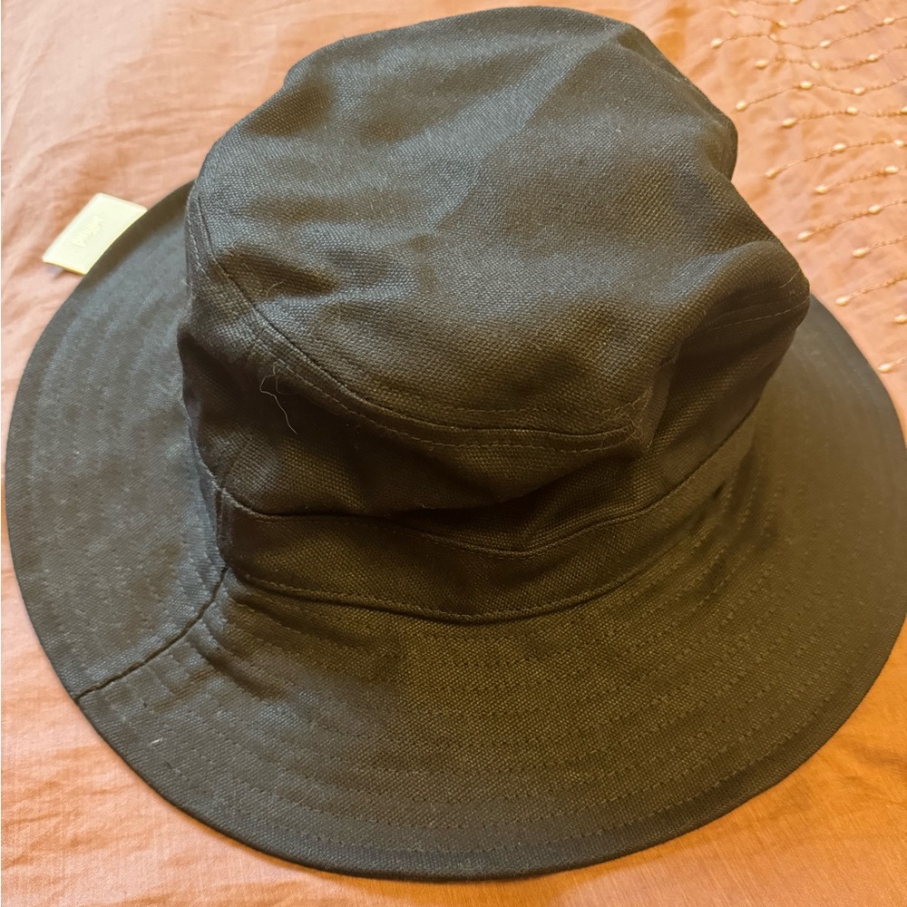 Wilfred Bucket Hat